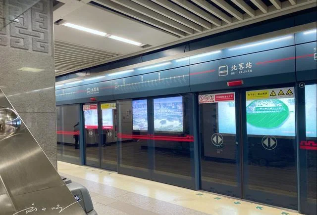 西安地铁二号线的线路有那些站点（2016年西安地铁车站倒灌）3