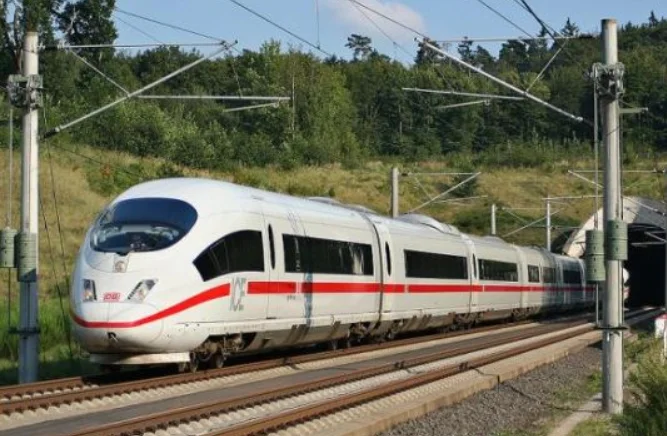 南昌高铁G62途径站点（诸暨到蚌埠高铁）2