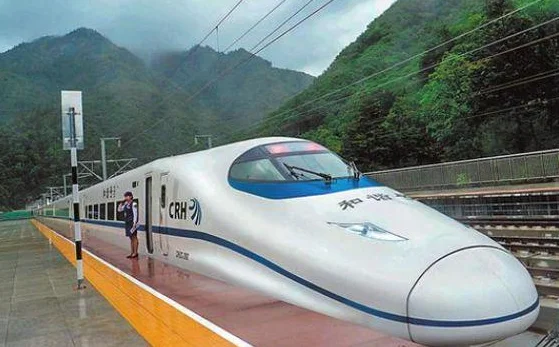 高铁和火车是一样的吗（火车跟高铁）2