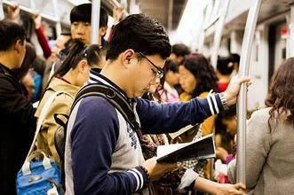 郑州地铁的建设历程（郑州轨道交通书籍）