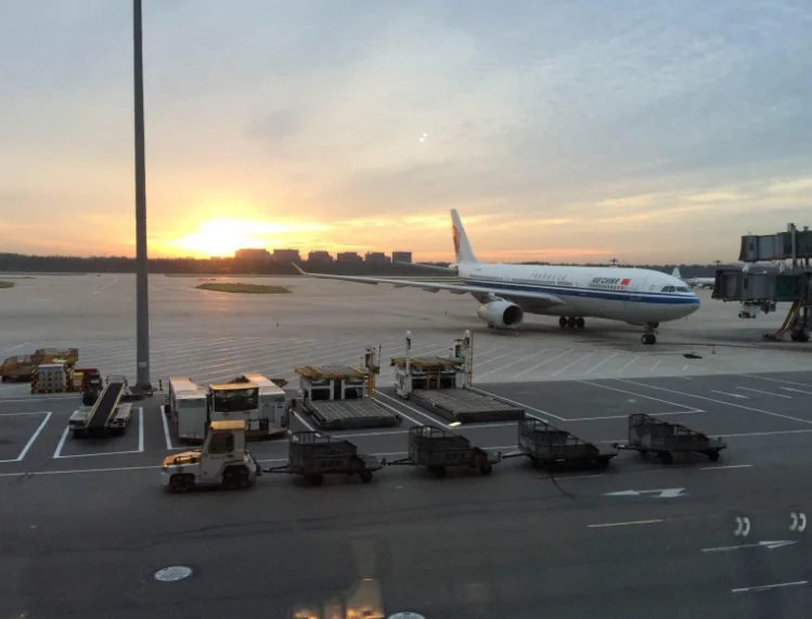 首都国际机场在哪坐地铁（首都机场t1t2t3地铁站）