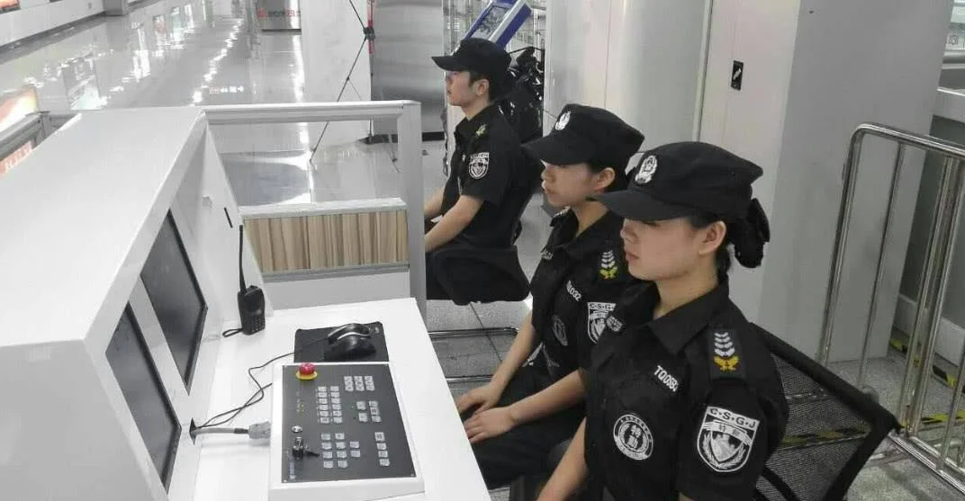 武汉地铁安检员怼问路乘客该名安检员如此行为是为什么（武汉地铁乘客事务处理单）2