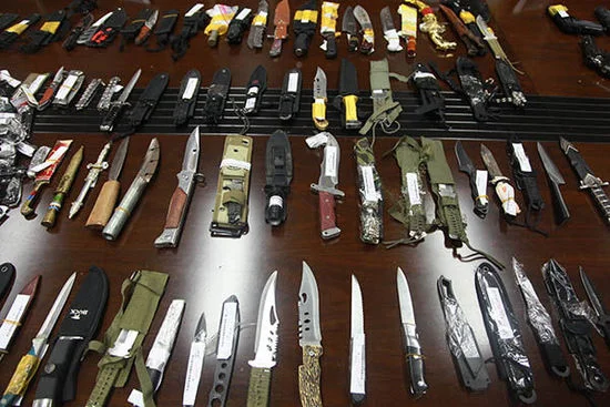 北京地铁让带剪刀吗（2018北京地铁刀具规定）