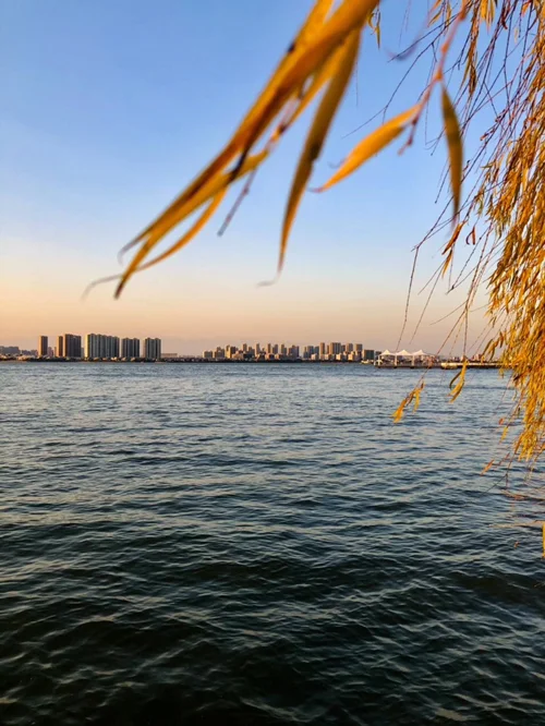 地铁工作人员工资是多少（铁路局督导车）3