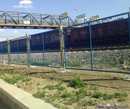 铁路护栏网厂家及价格(铁路护栏网图片)3