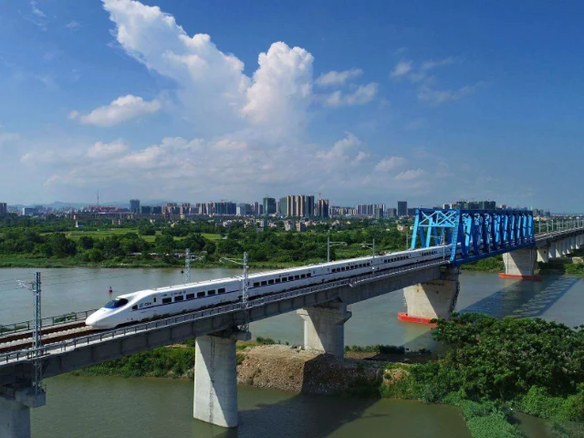 广州坐地铁到深圳可以怎么做（广州站一深圳地铁）