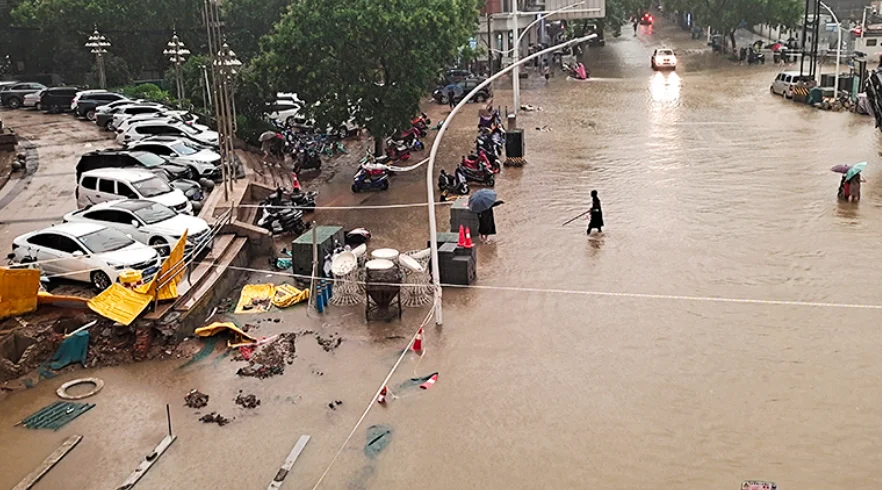 地铁有哪些防汛设备如何使用（地铁站防洪门）2