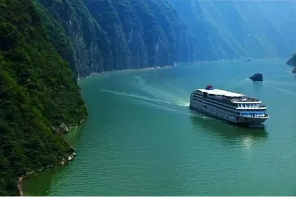 第一次来武汉怎么坐地铁(武汉坐船地铁)