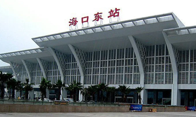 海口东站高铁在哪里（高铁海口站在哪）