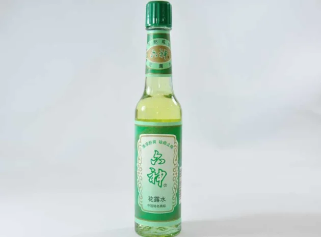 上海地铁二号线车厢内栏杆有1米85吗（上海地铁栏杆）