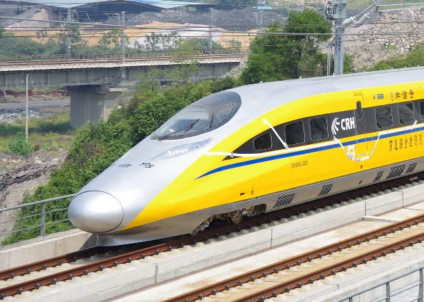 “最高涨幅250元”京沪高铁调价成渝高铁跟进高铁的公益性呢（高铁涨幅）