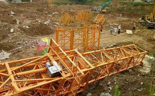 深圳地铁20号线龙门吊倒塌事故的善后工作如何进行（深圳地铁停工整顿）2