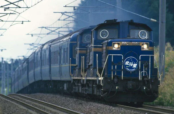 上海地铁站丢东西如何找（地铁站检票口丢了东西）2