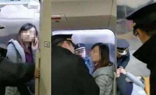 女子高铁扒门视频为何会迅速走红网络（高铁把左女）3