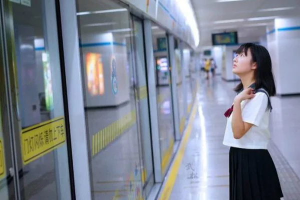 中国最深地铁站进个站20分钟到底有多深（94米全国最深地铁站）3