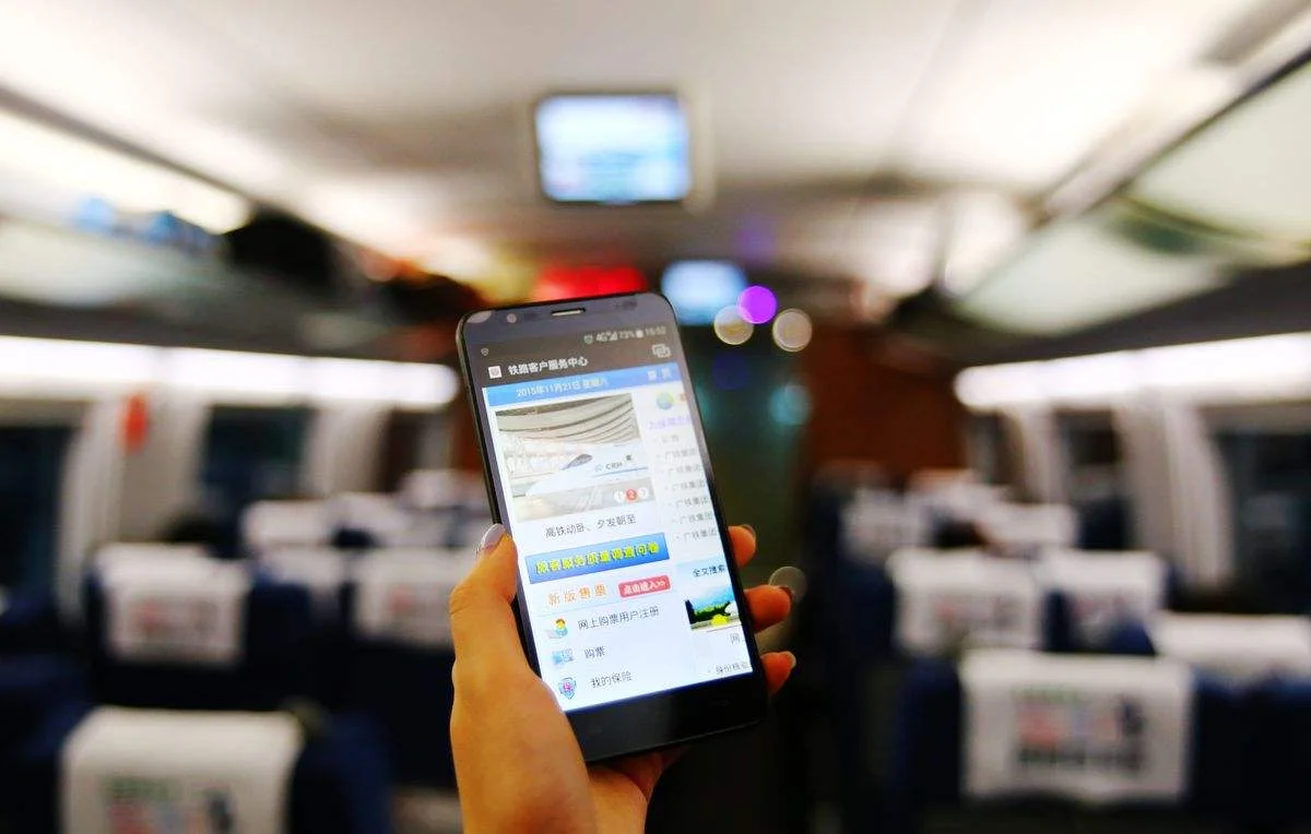 高铁早上几点开始运行晚上几点停运（高铁营业时间）6