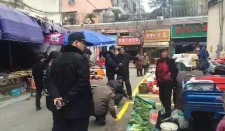 关于天津地铁的问题（天津地铁里的摊位找谁联系）2