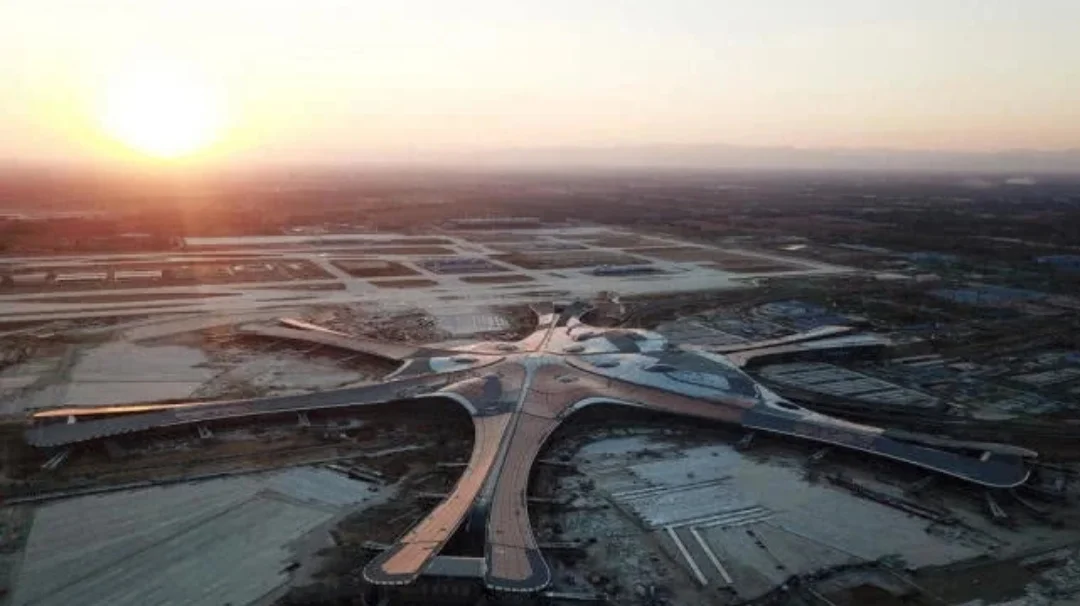 请问新机场地铁设几站在哪里（新机场地铁竣工）3