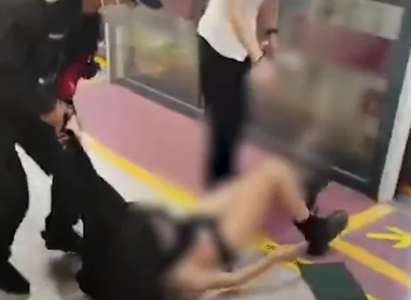 西安地铁事件是怎么回事(西安地铁3号线事件时评)