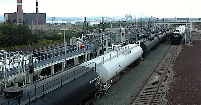 求1铁路罐车体积、载重、内径、装载高度等计算公式 2槽车车型后面的字母ABCDK等表示什么意思（铁路槽车堵漏）