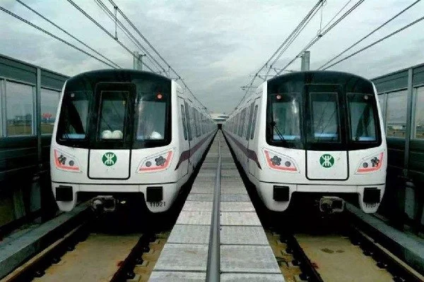 咨询关于深圳地铁10号线的问题（深圳会不会建太多地铁了）2