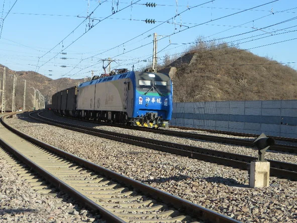 朔黄铁路的简介（朔黄铁路抑尘）