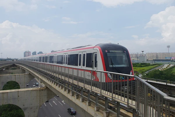 上海地铁11号线所有站点（上海地铁11号线的各个站的站名）1