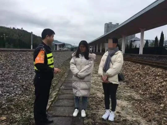 铁路上的T断是什么意思（防断期铁路）2