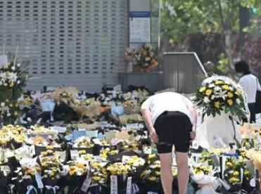 男子在北京地铁站晕倒抢救无效死亡我们怎么看待猝死（深圳外企女高管地铁口晕倒死亡）