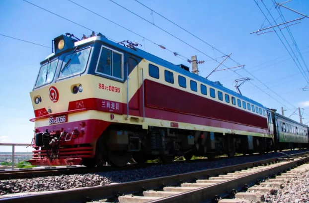 高铁上可以带活龙虾吗（活的小龙虾可以带地铁吗武汉）