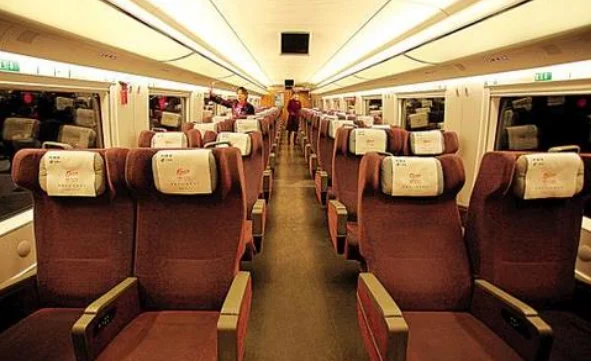 高铁01A号座位一定是第1排吗(高铁第一排)3