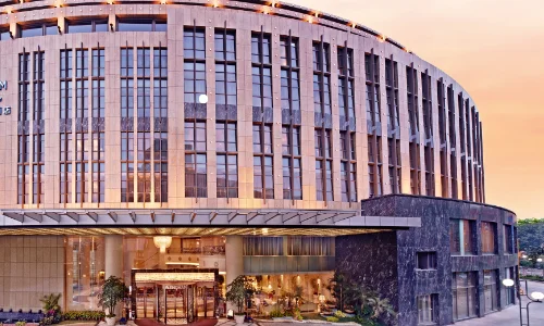 成都香格里拉大酒店最近的地铁站叫什么（成都地铁10线附近酒店）2