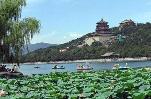 北京颐和园附近有什么地铁（颐和园那个门有地铁站）