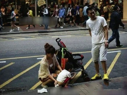 一部日本动漫故事大概是一个小男孩在地铁站醒过来然后可以变身火系的人形是什么(男童地铁站接)7