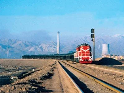 铁路运输的特点（铁路运输的缺点）