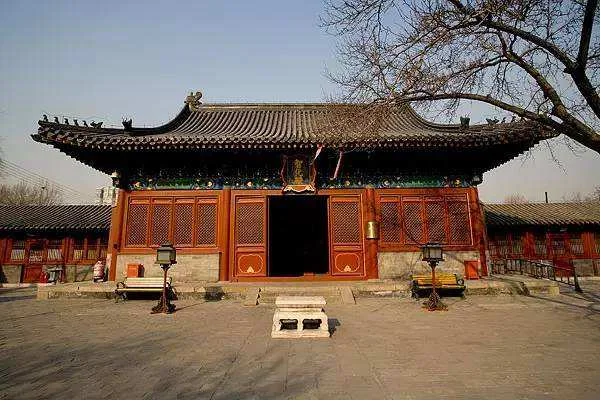 北京地铁高清图(北京地铁武警站岗图片)