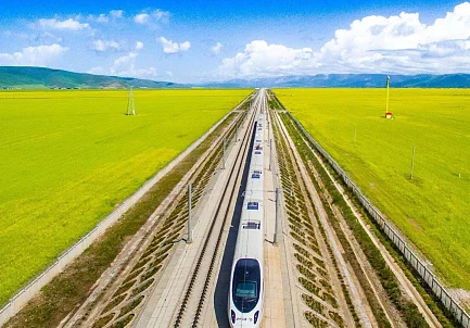 《乘着高铁游中国》项目记录片什么时候首发（中国高铁纪录片）2