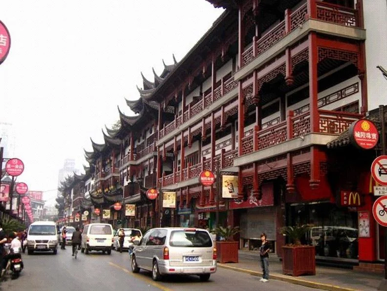 上海南京路步行街地铁坐到哪一站(上海福州路文化街地铁站)