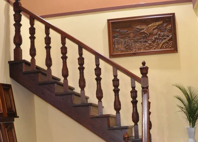 深圳地铁车厢客室扶手多高(广州地铁扶手多高)3