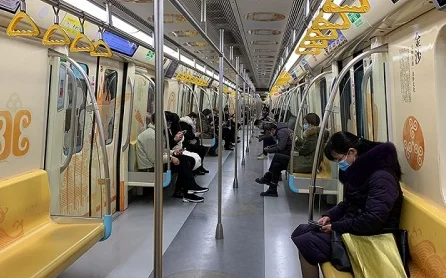 成都地铁的人流量日平均多少（成都地铁年客运量）