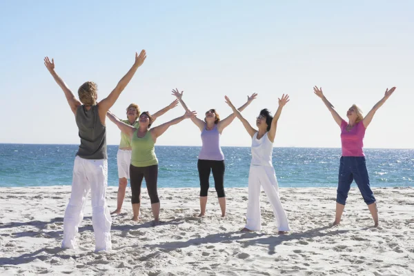 西安地铁送创可贴事件官方对此有何回应（西安地铁员工工服）3