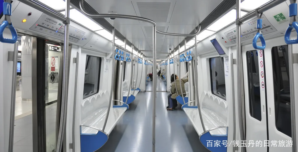 修建城市轻轨的成本大概是多少（县城修轨道交通）