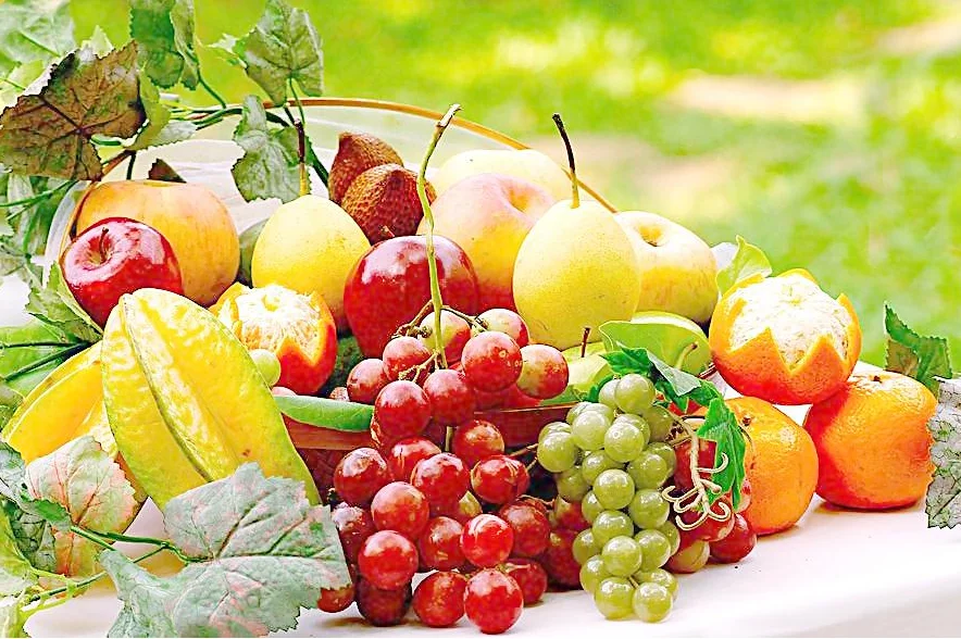 求上海地铁站之前一个微商推广APP的拉手广告的软件名（上海地铁水果app广告）