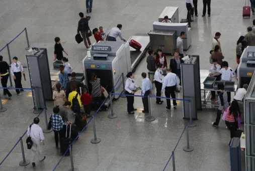 乘地铁可以带水果刀吗（杭州地铁上可以带水果刀吗）6