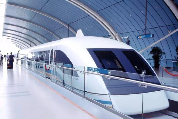 高铁工作是怎样的（高铁是怎么运行的）