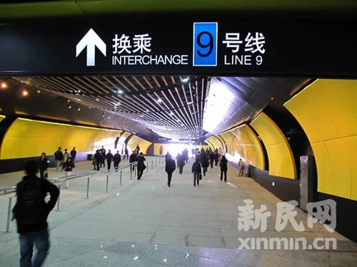 上海地铁1号线和8号线怎么换乘(上海地铁1号线换8号线地铁)2