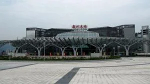 要在广州东站坐和谐号应该走选广州东站地铁哪个出口(广州东站候车室地铁出口)1