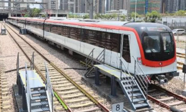 深圳4号线地铁最早几点钟开车（深圳4号地铁发车时间表）1