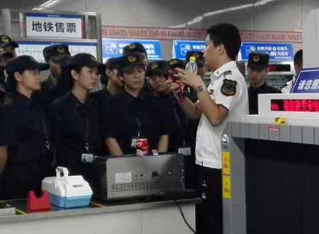 台式电脑显示器能不能带上高铁上（天津地铁显示器不让带）