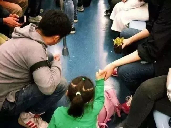 武汉地铁恶心男究竟做了什么（武汉地铁爆）5